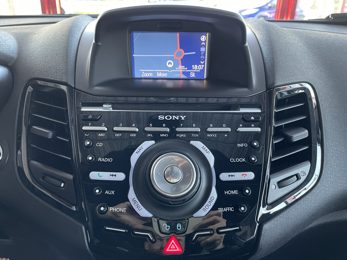 FORD FIESTA ST 1,6 TURBO 182 PACK PERF GPS CAMERA REGULATEUR BLUETOOTH