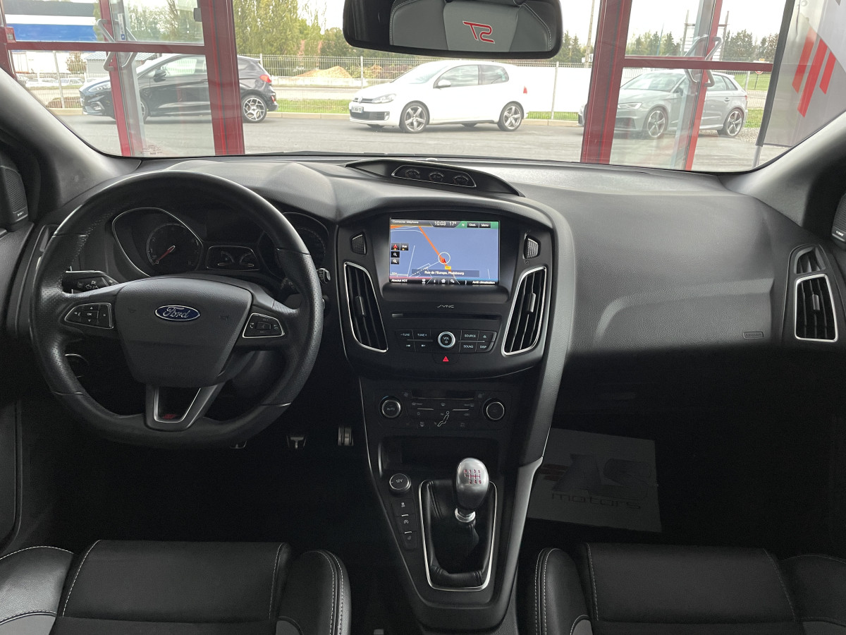 FORD FOCUS ST 2,0 250 GPS  SONY  RECARO PACK HIVER BLUETOOTH EXCELLENT ETAT