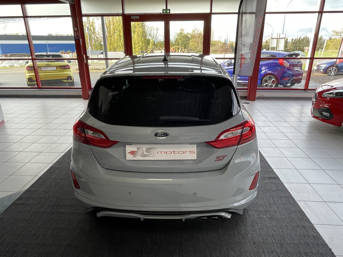 FORD FIESTA 200 1,5 200 GPS  APPLE CARPLAY HIFI B&O REGULATEUR BLUETOOTH EXCELLENT ETAT