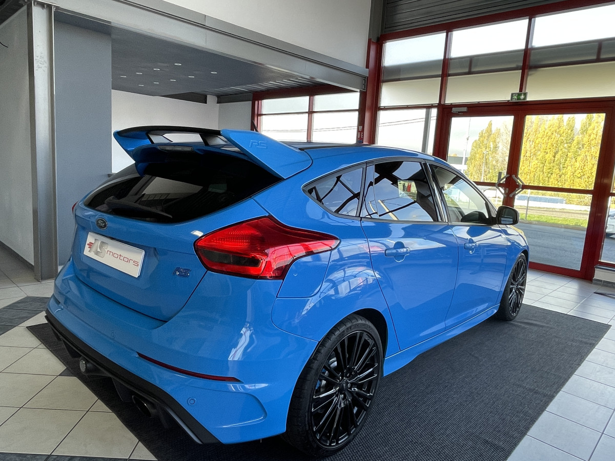 FORD FOCUS RS 2,3 ECO BOOST 350 GPS CAMERA RECARO KEYLESS BLUETOOTH REGULATEUR DRIVE MODE