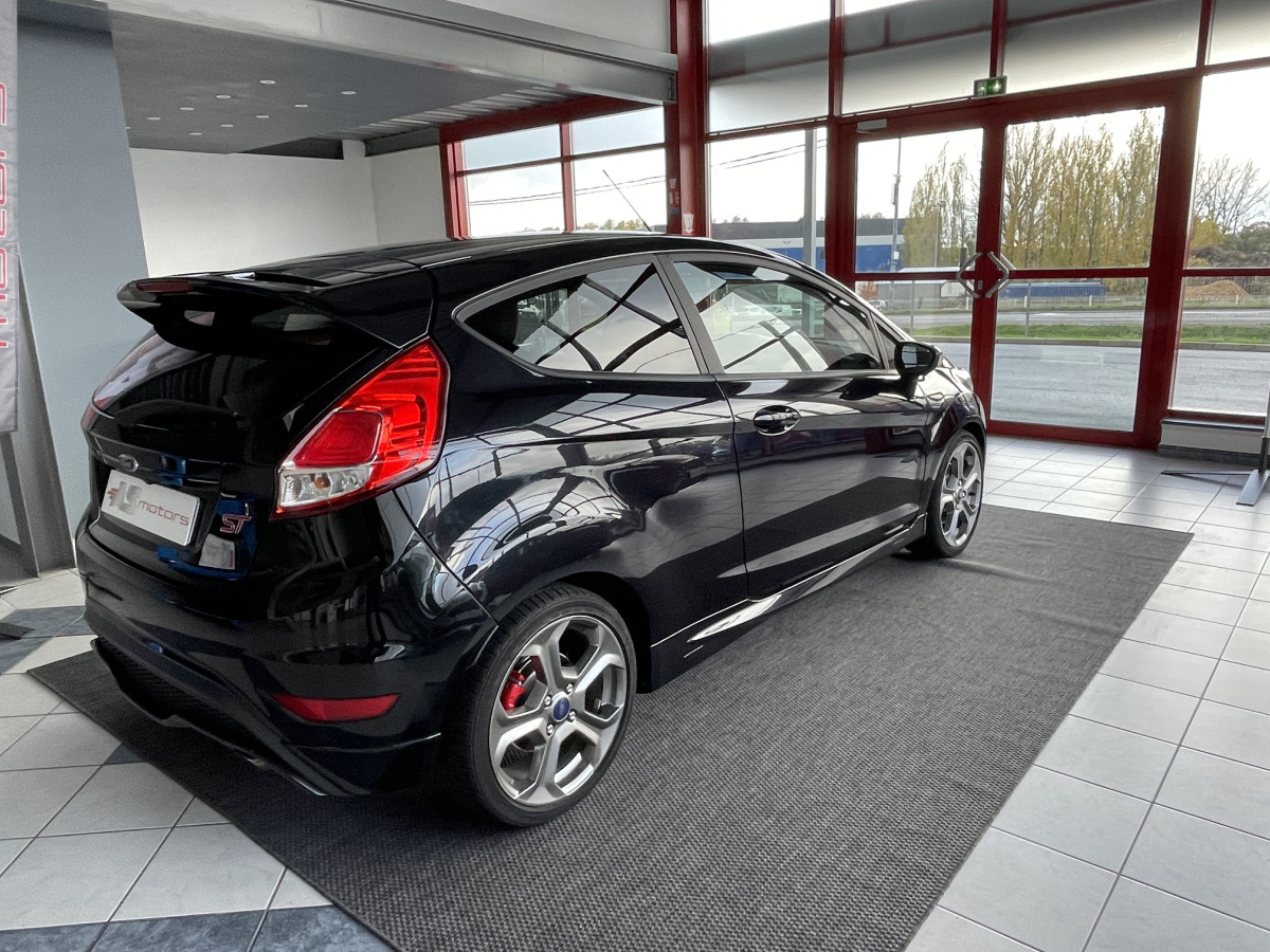 FORD FIESTA ST 1,6 182 PACK PERF GPS CAMERA BLUETOOTH