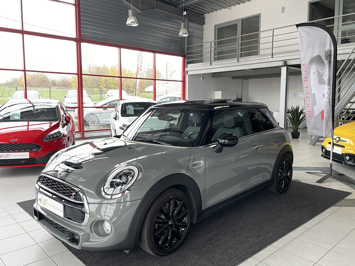 MINI COOPER S 2,0 192 GPS TOIT PANORAMIQUE. KEYLESS REGULATEUR ETAT NEUF