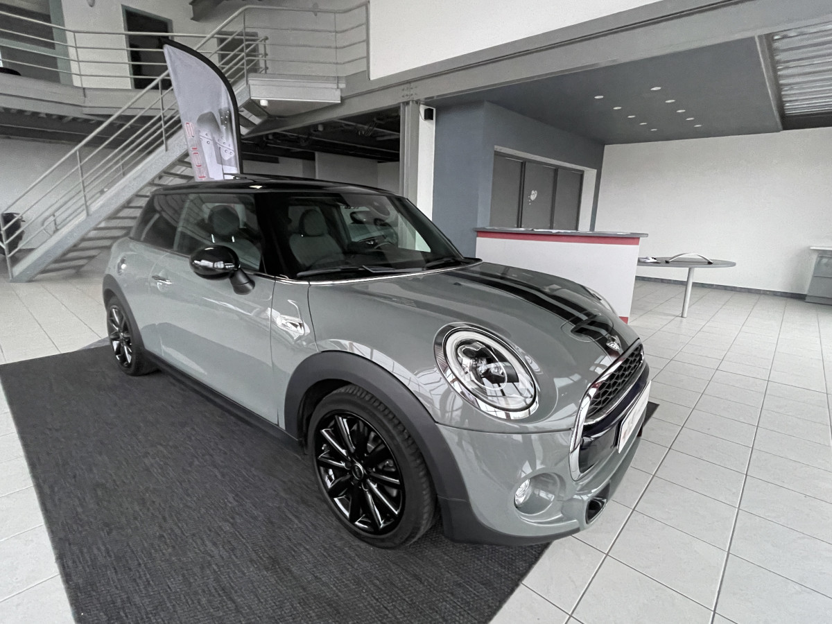 MINI COOPER S 2,0 192 GPS TOIT PANORAMIQUE. KEYLESS REGULATEUR ETAT NEUF