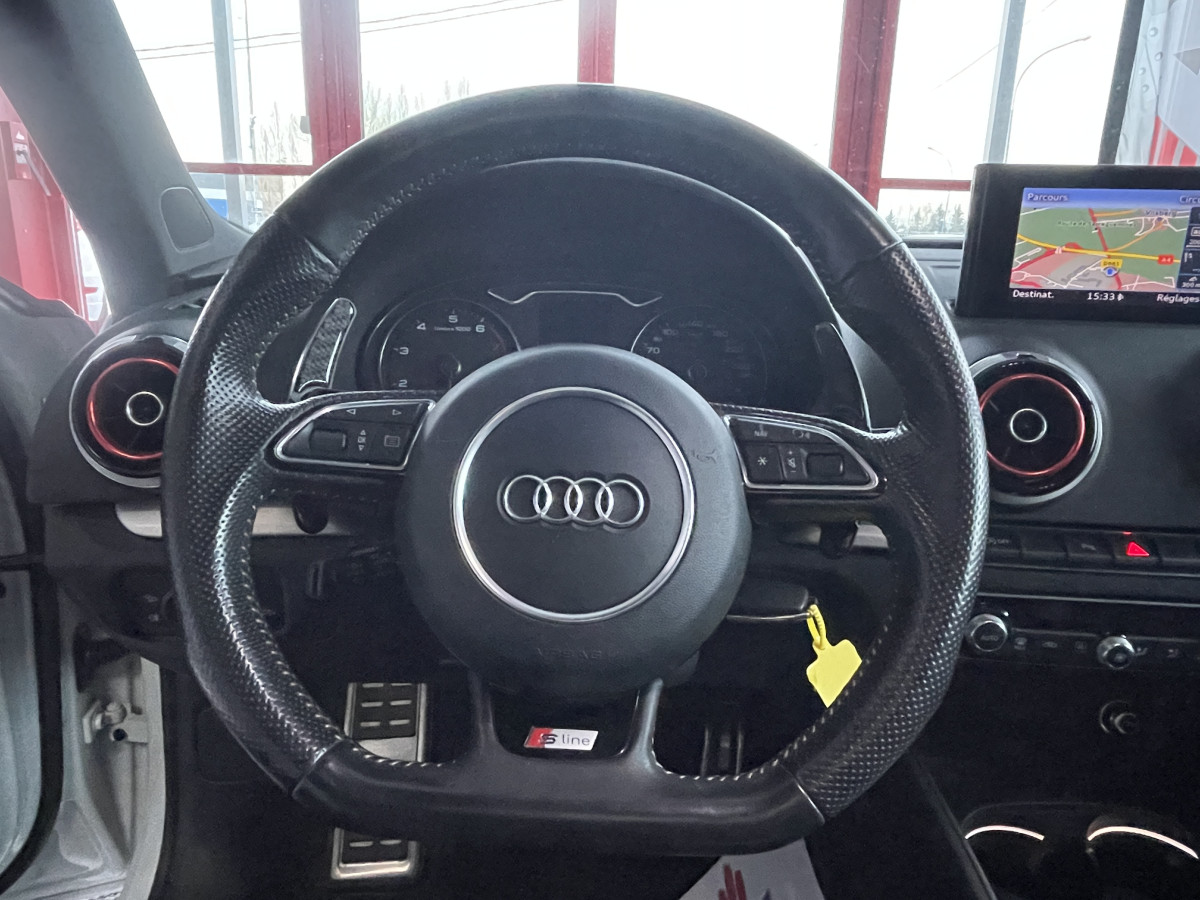 AUDI A3 1,4 TFSI 150 S-TRONIC7 S-LINE FULL GPS CAMERA TOIT PANO DRIVE SELECT ACC EXCELLENT ETAT