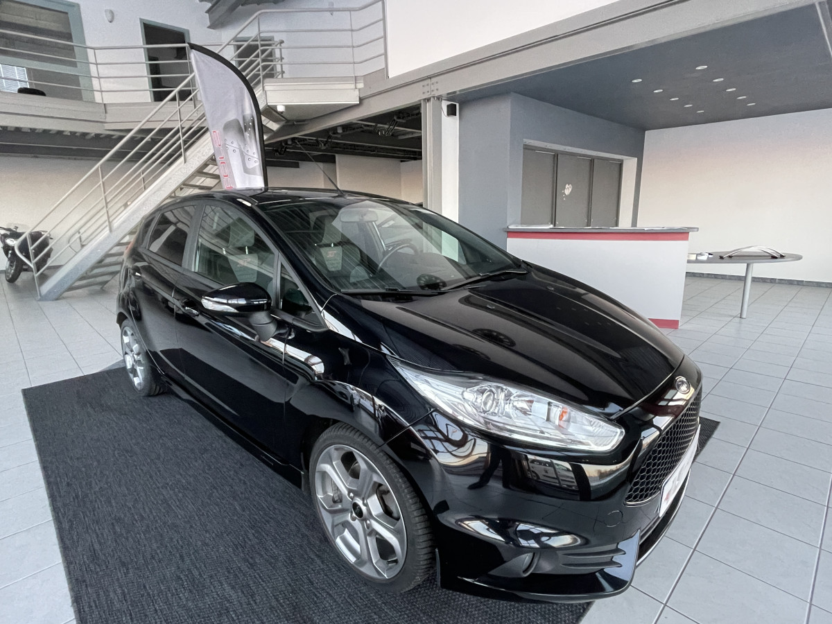 FORD FIESTA ST 1,6 182 CAMERA REGULATEUR KEYLESS SONY PACK HIVER BLUETOOTH EXCELLENT ETAT