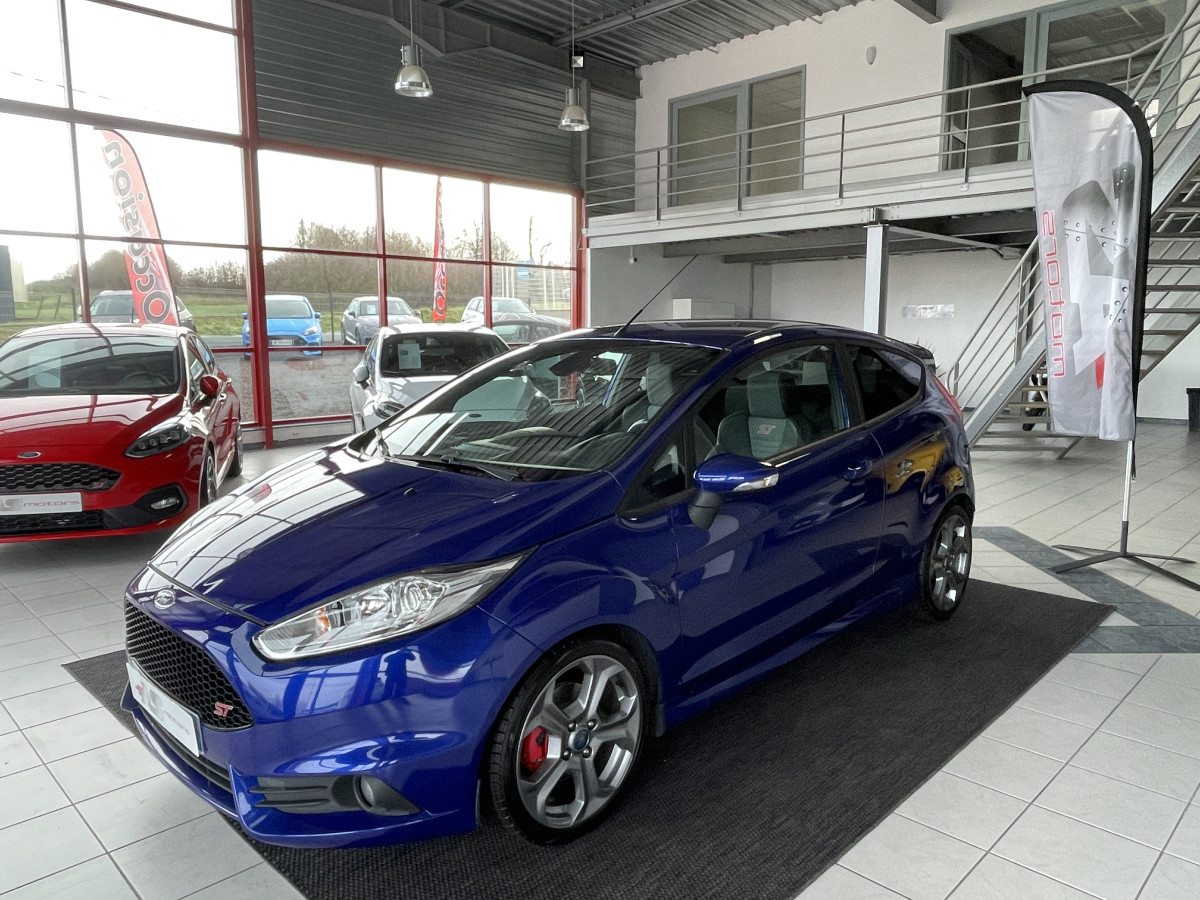 FORD FIESTA ST 1,6 182 PACK PERF GPS REGULATEUR KEYLESS BLUETOOTH SONY