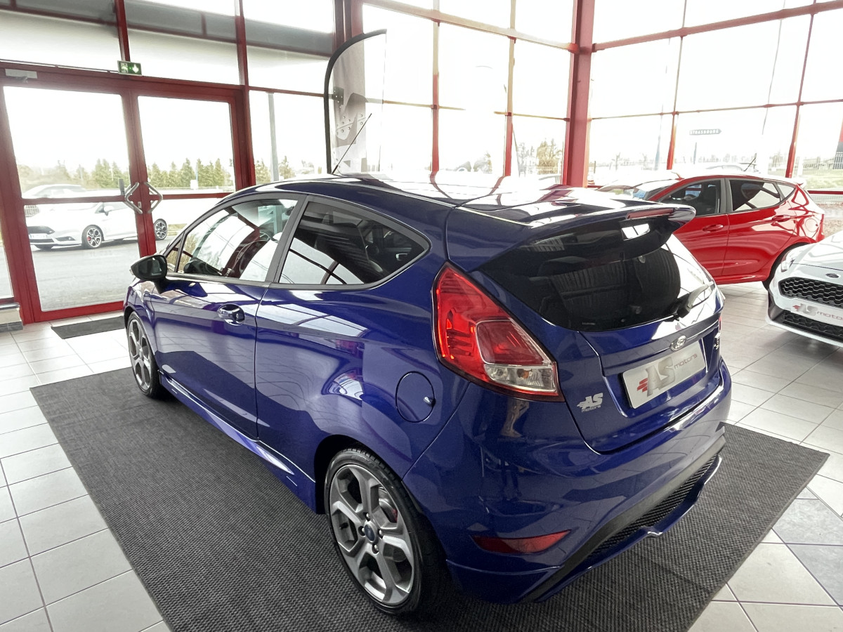 FORD FIESTA ST 1,6 182 PACK PERF GPS REGULATEUR KEYLESS BLUETOOTH SONY