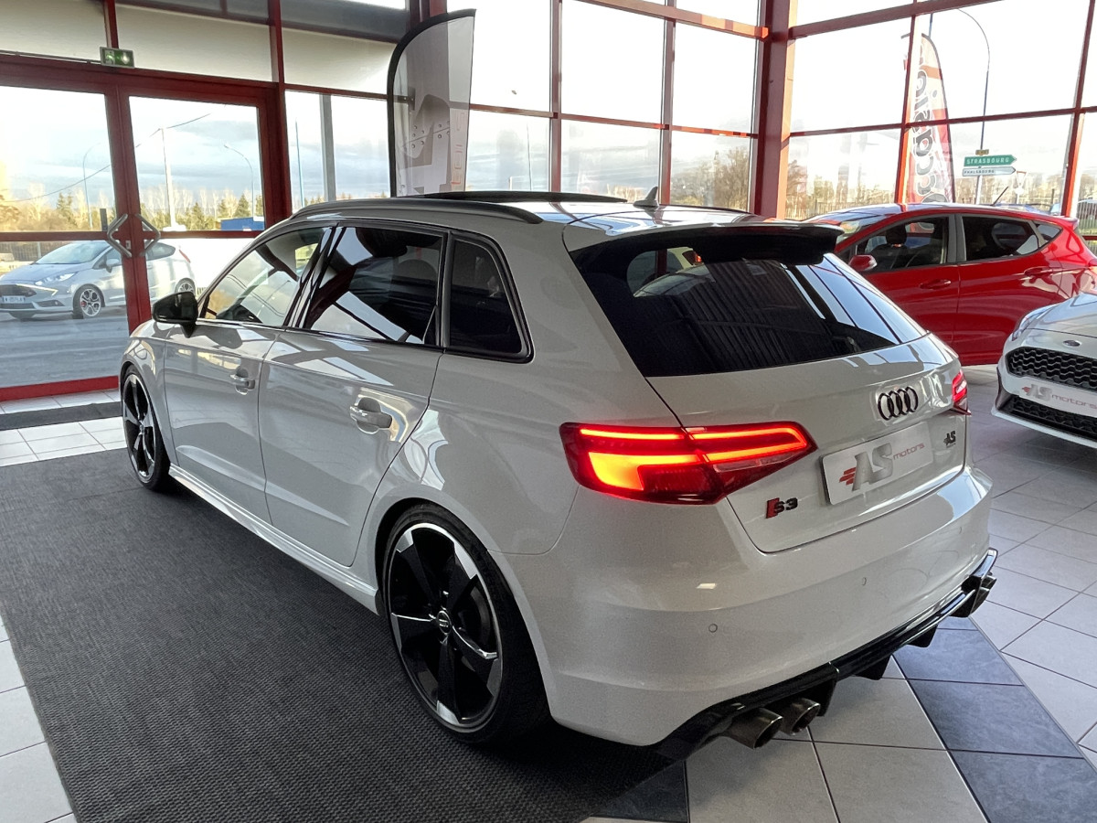 AUDI S3 2,0 TFSI 300 DSG6 QUATTRO FULL OPTIONS GPS CAMERA REGULATEUR TOIT PANO KEYLESS