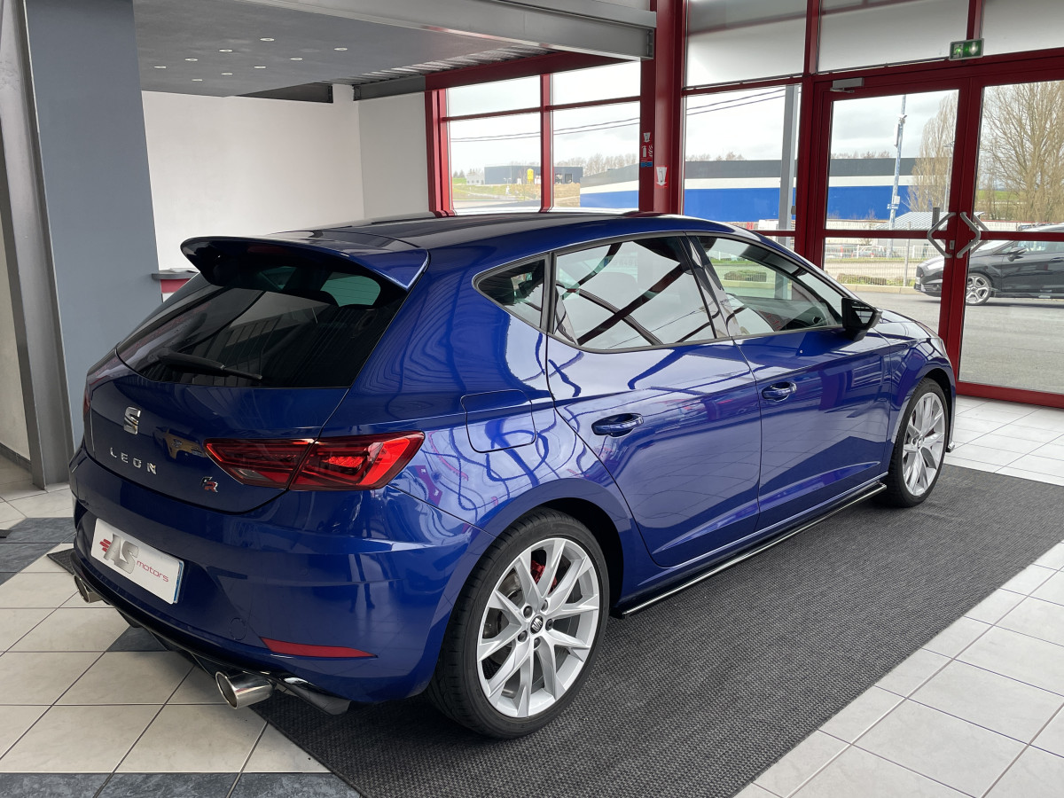 SEAT LEON FR 1,5 TSI 150 GPS CAMERA APPLE CARPLAY REGULATEUR FEUX LED DIGITAL COCKPIT ETAT NEUF