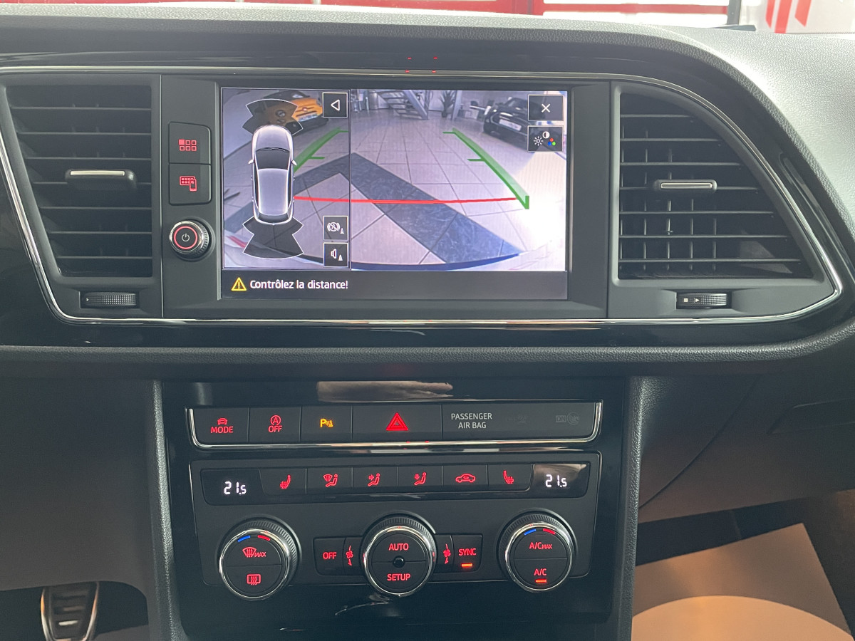 SEAT LEON FR 1,5 TSI 150 GPS CAMERA APPLE CARPLAY REGULATEUR FEUX LED DIGITAL COCKPIT ETAT NEUF