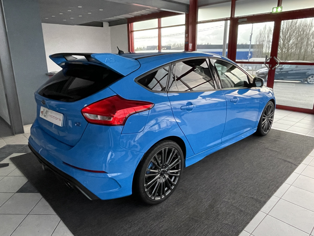 FORD FOCUS RS 2,3 ECO BOOST 350 GPS CAMERA RECARO KEYLESS BLUETOOTH REGULATEUR DRIVE MODE FULL OPTIONS