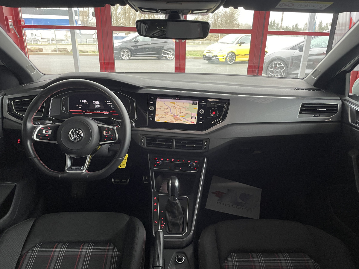 VOLKSWAGEN  POLO 2,0 TSI 200 DSG6 TOIT PANORAMIQUE GPS ACC DMS  DIGITAL COCKPIT ETAT NEUF