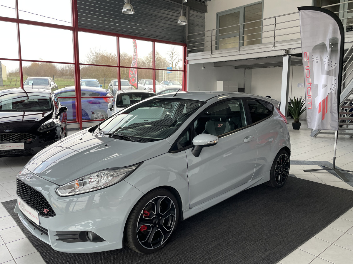 FORD FIESTA ST 1,6 200 EDITION LIMITED PACK PERF GPS SONY BLUETOOTH KEYLESS ETAT COLLECTOR