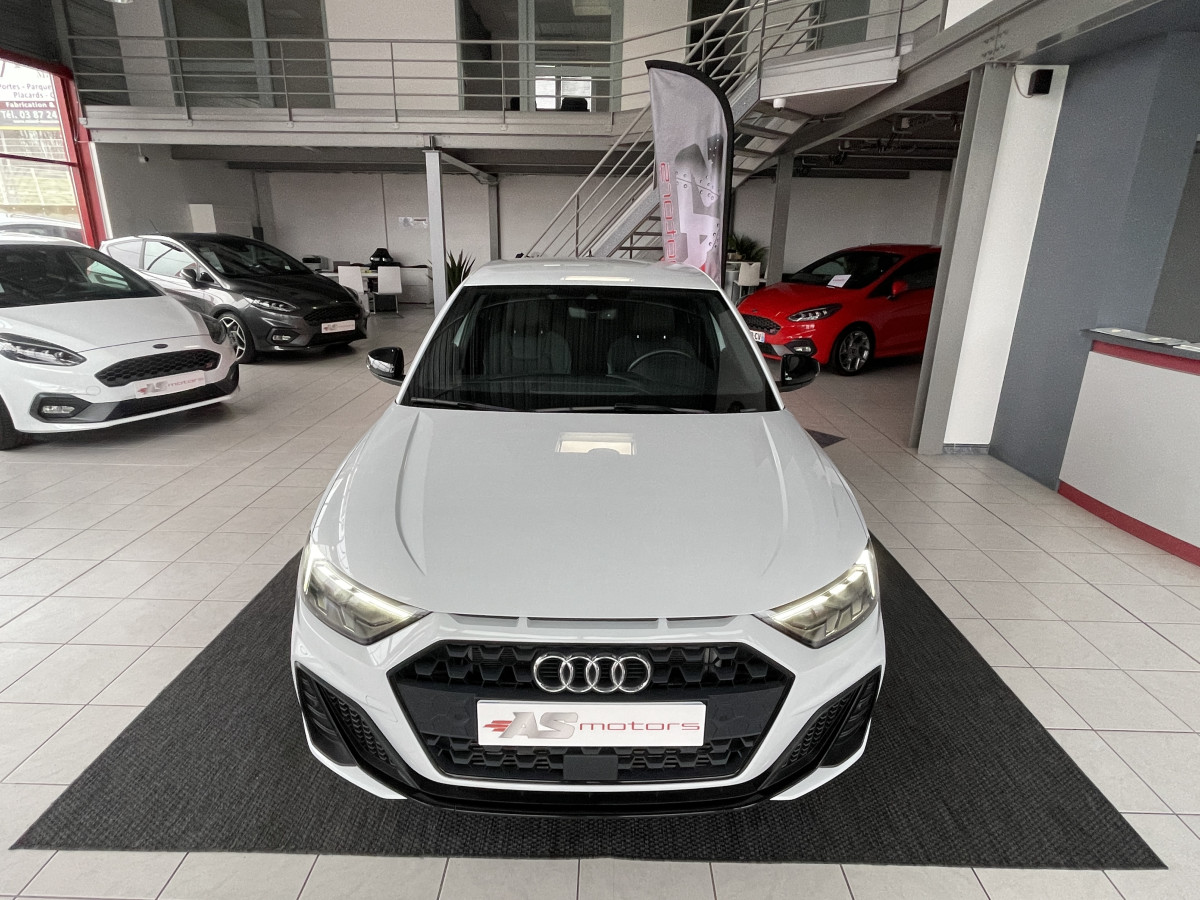 AUDI A1 SPORTBACK  40 TFSI 200  FULL S-LINE DSG6 GPS CAMERA KEYLESS REGULATEUR  DRIVE SELECT ETAT NEUF