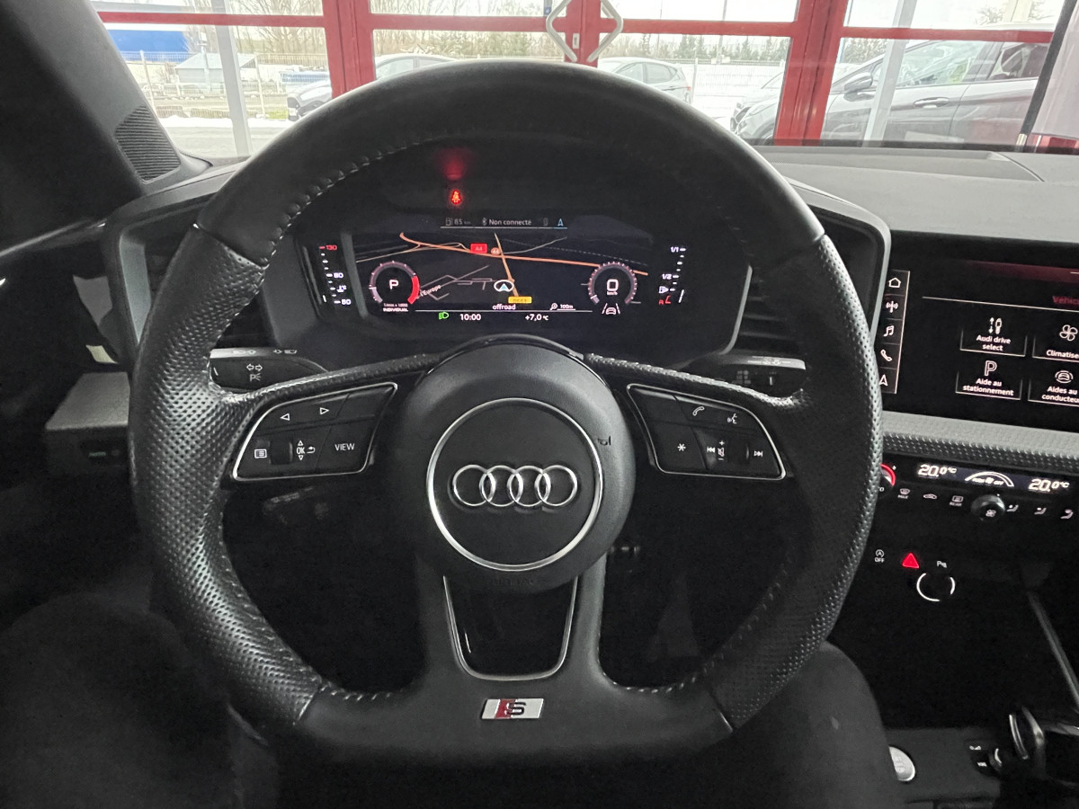 AUDI A1 SPORTBACK  40 TFSI 200  FULL S-LINE DSG6 GPS CAMERA KEYLESS REGULATEUR  DRIVE SELECT ETAT NEUF