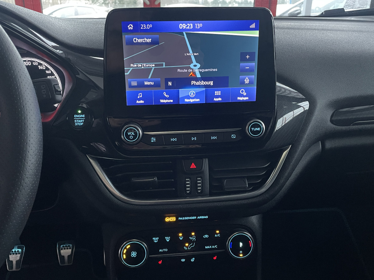 FORD FIESTA ST 1,5 200 TOIT PANORAMIQUE GPS CAMERA  APPLE CARPLAY KEYLESS ETAT NEUF