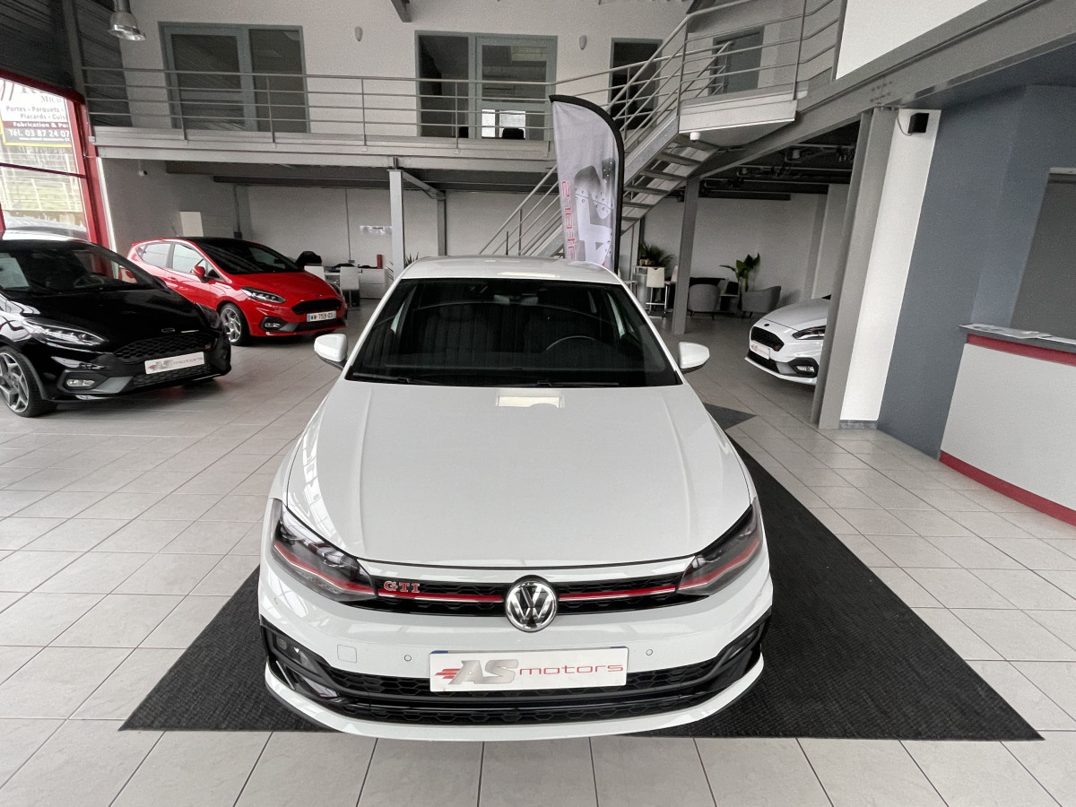 VOLSWAGEN POLO GTI 2,0 TSI 200 DSG6 GPS ACC DIGITAL COCKPIT DMS FULL LED JANTE BRESCIA 18 ETAT NEUF