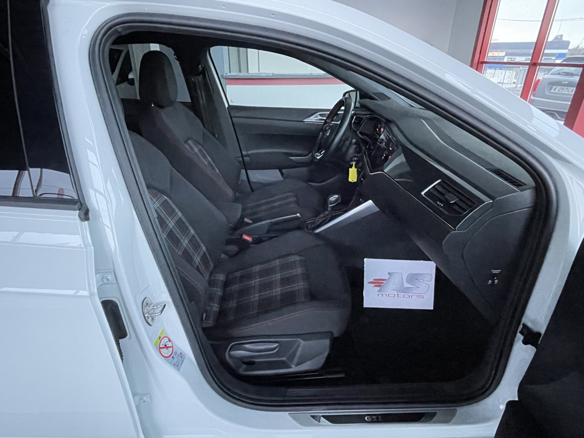 VOLSWAGEN POLO GTI 2,0 TSI 200 DSG6 GPS ACC DIGITAL COCKPIT DMS FULL LED JANTE BRESCIA 18 ETAT NEUF