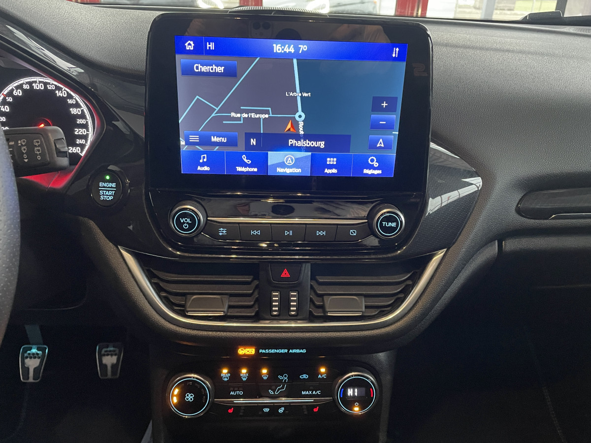 FORD FIESTA ST 1,5 200  GPS CAMERA TOIT PANO  APPLE CARPLAY FULL LED BLUETOOTH HIFI B&O REGULATEUR ETAT NEUF