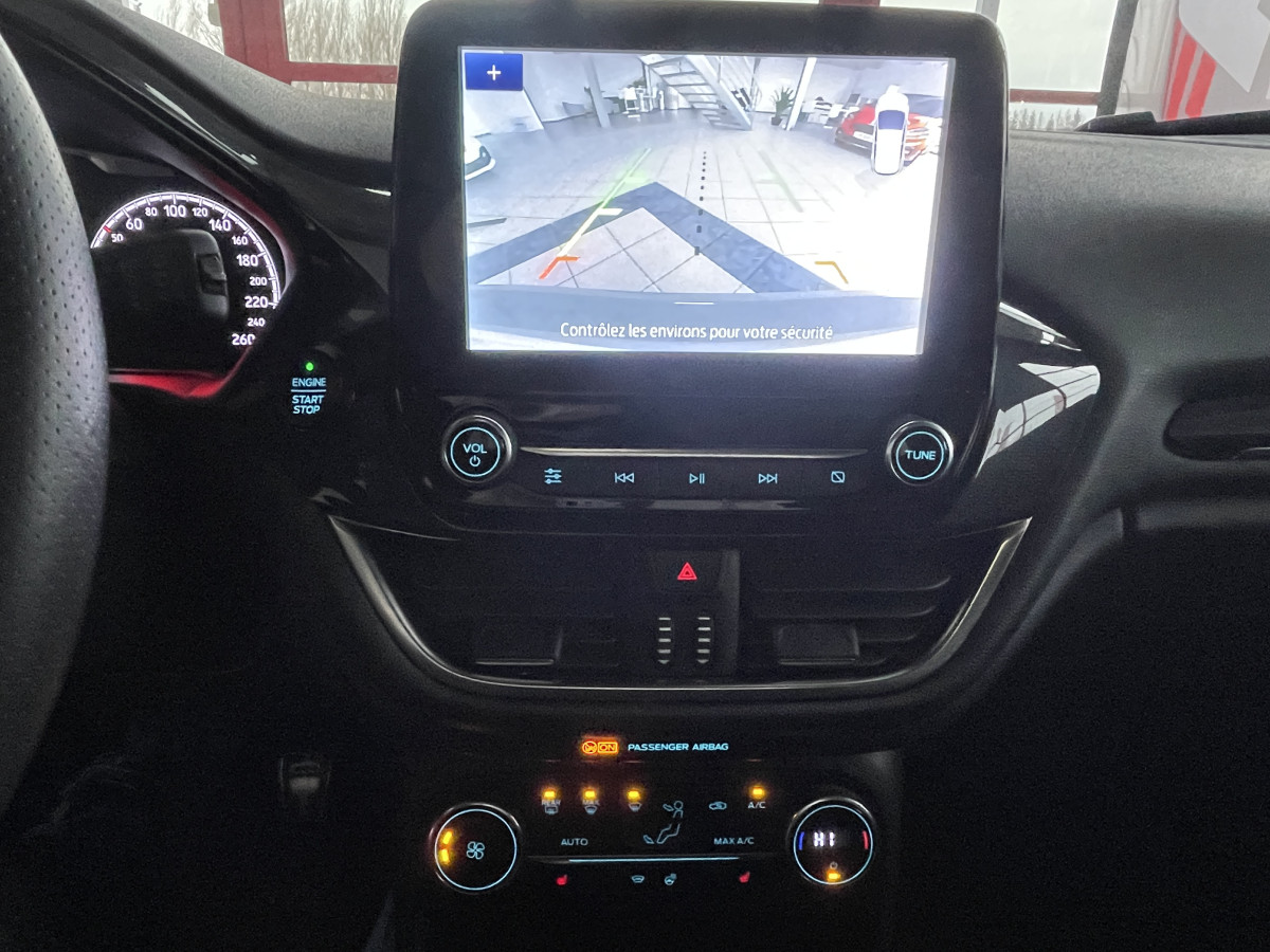 FORD FIESTA ST 1,5 200  GPS CAMERA TOIT PANO  APPLE CARPLAY FULL LED BLUETOOTH HIFI B&O REGULATEUR ETAT NEUF