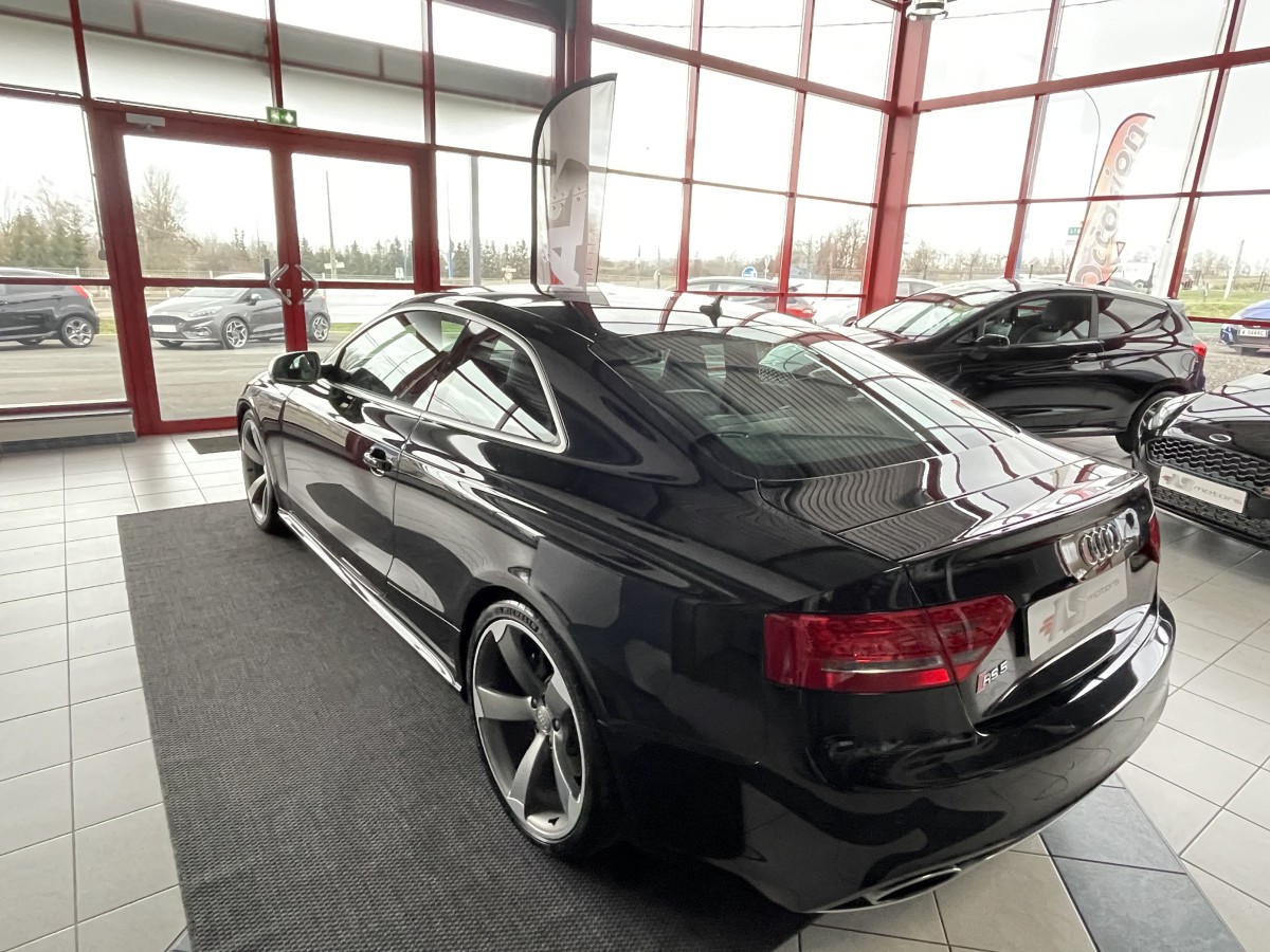 AUDI RS5 4,2 V8 FSI 450 QUATTRO S TRONIC 7 TOIT OUVRANT GPS BANG & OLUFSEN REGULATEUR ETAT COLLECTOR