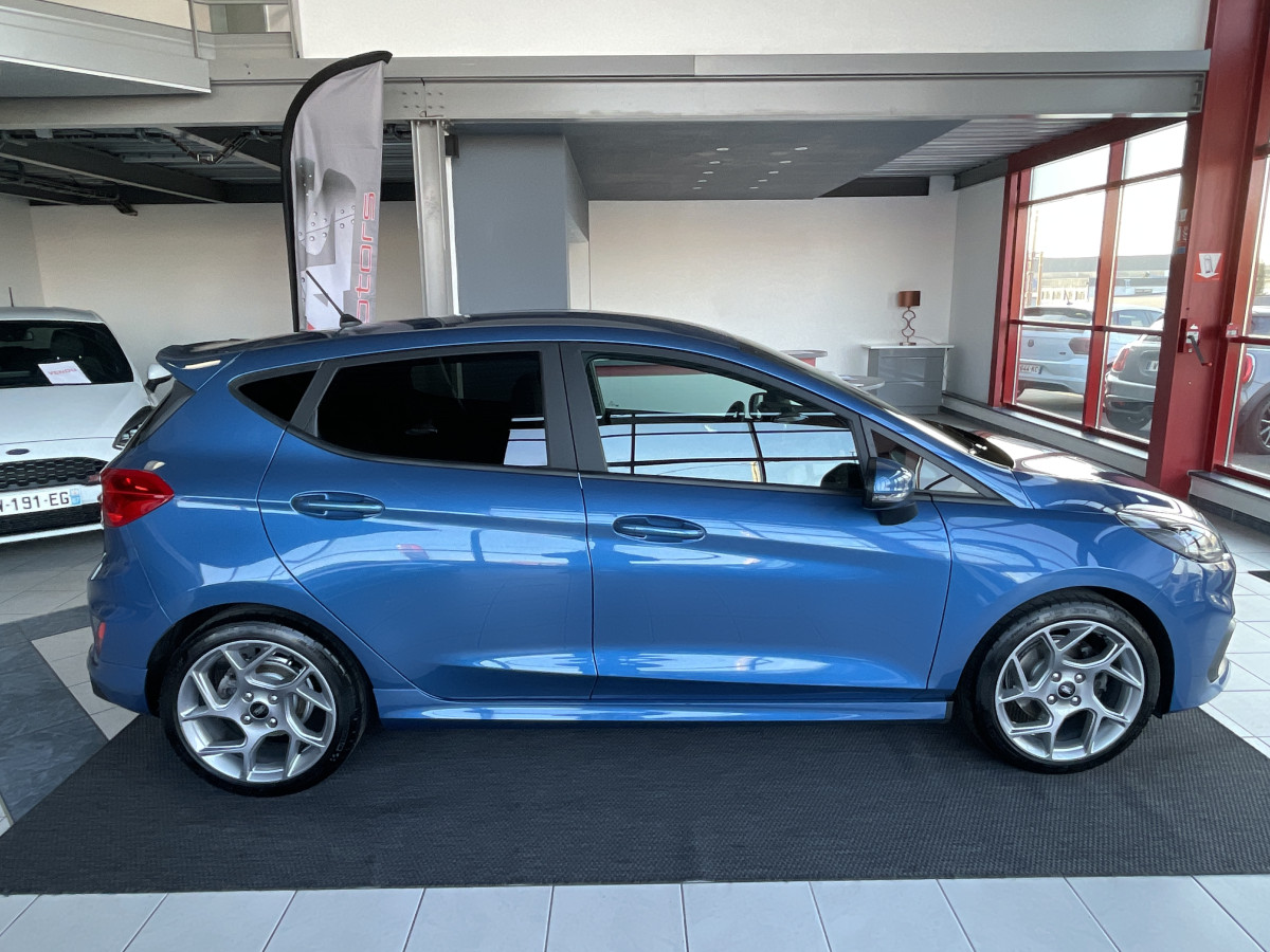 FORD FIESTA ST 1,5 200   APPLE CARPLAY FULL LED BLUETOOTH HIFI B&O REGULATEUR EXCELLENT ETAT