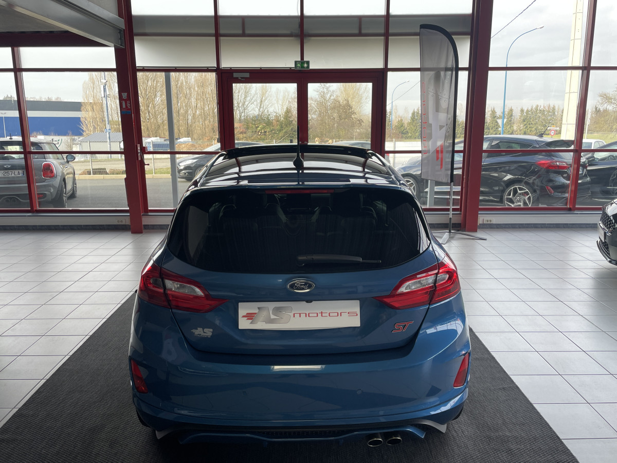 FORD FIESTA ST 1,5 200  GPS CAMERA  TOIT PANO  KEYLESS APPLE CARPLAY  BLUETOOTH HIFI B&O REGULATEUR EXCELLENT ETAT