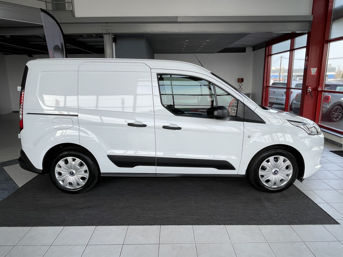 FORD TRANSIT CONNECT TREND L1 1,5 TDCI 120 BVA GPS CAMERA PORTE LATERAL RADAR AV-AR ETAT NEUF