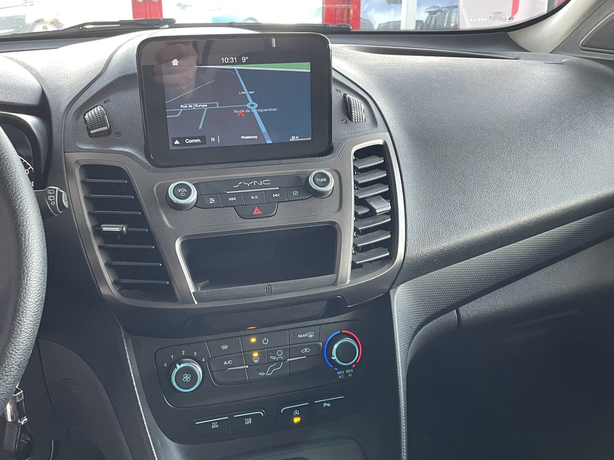 FORD TRANSIT CONNECT TREND L1 1,5 TDCI 120 BVA GPS CAMERA PORTE LATERAL RADAR AV-AR ETAT NEUF