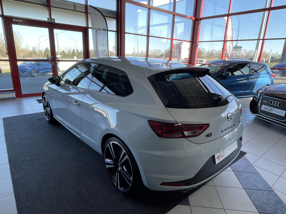 SEAT LEON CUPRA 2,0 TSI 290 DSG6  GPS DCC REGULATEUR BLUETOOTH EXCELLENT ETAT