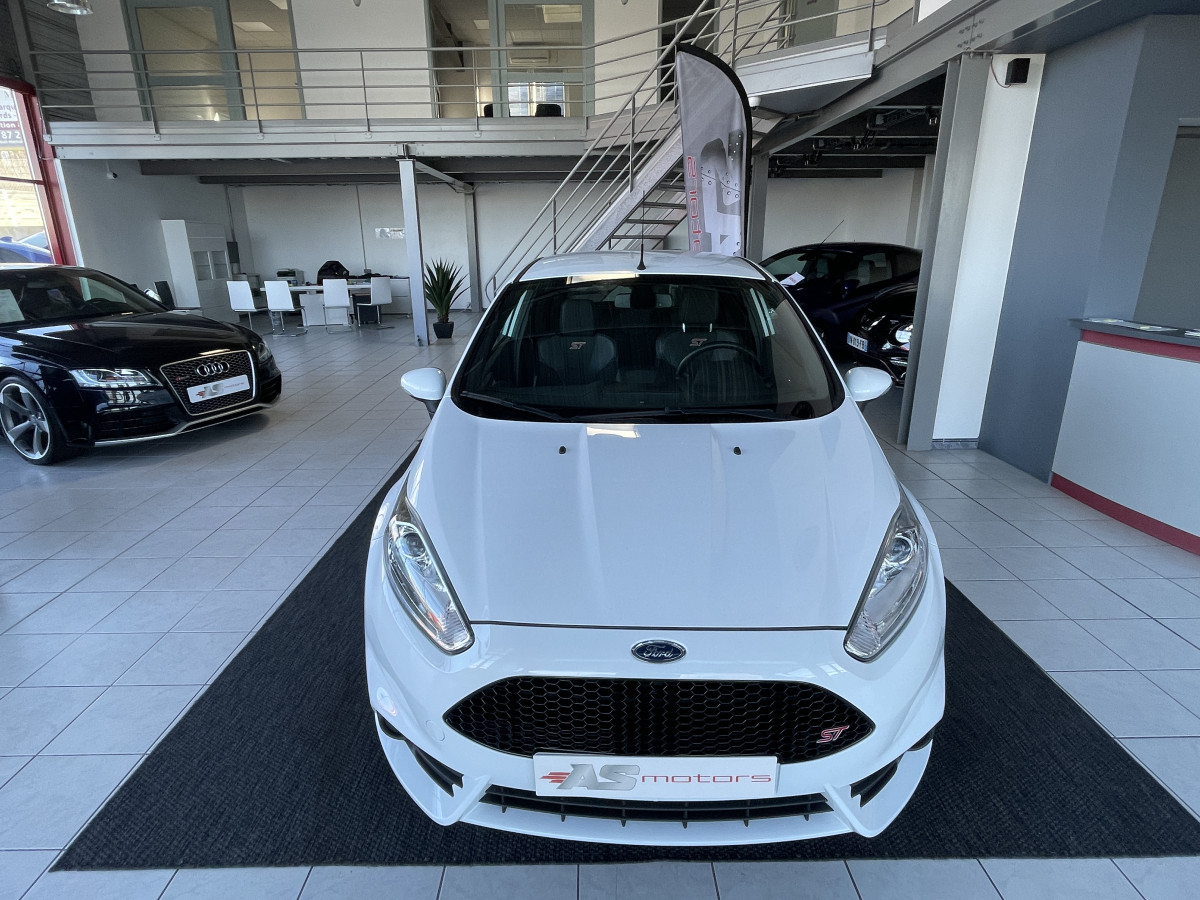 FORD FIESTA ST 1,6 200 EDITION LIMITED PACK PERF GPS CAMERA REGULATEUR SONY BLUETOOTH  ETAT COLLECTOR