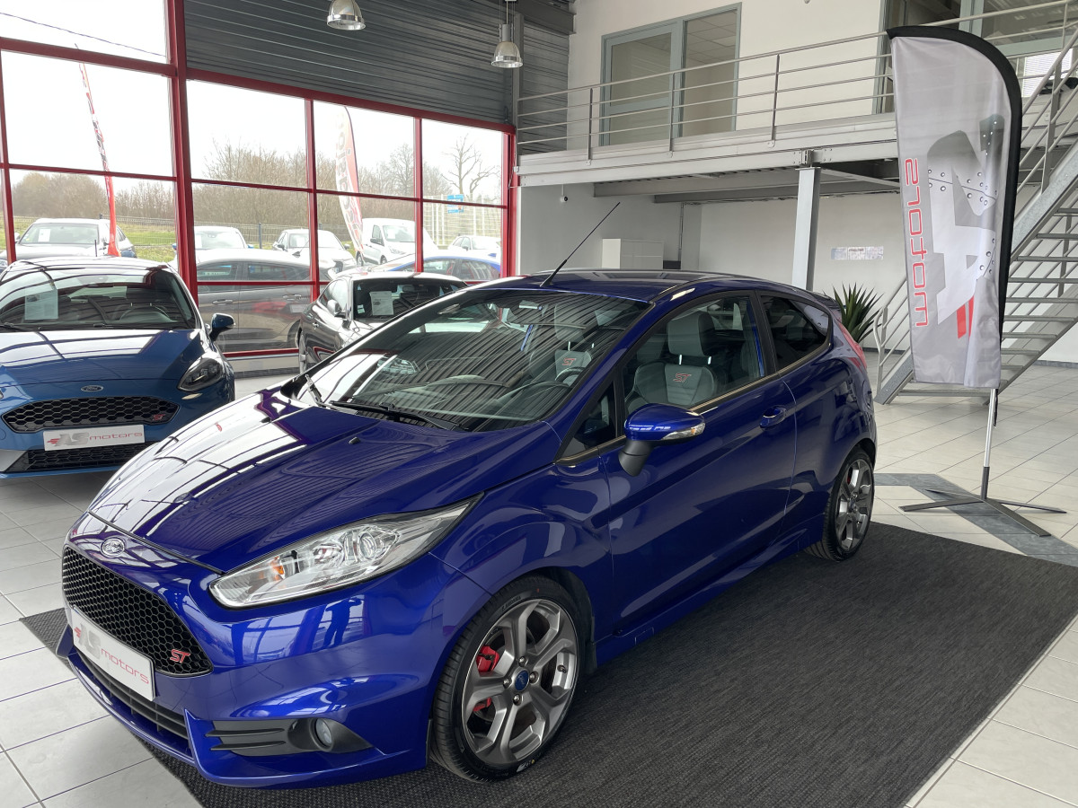 FORD FIESTA ST 1,6 182 PACK PERF GPS CAMERA REGULATEUR KEYLESS FULL OPTIONS EXCELLENT ETAT