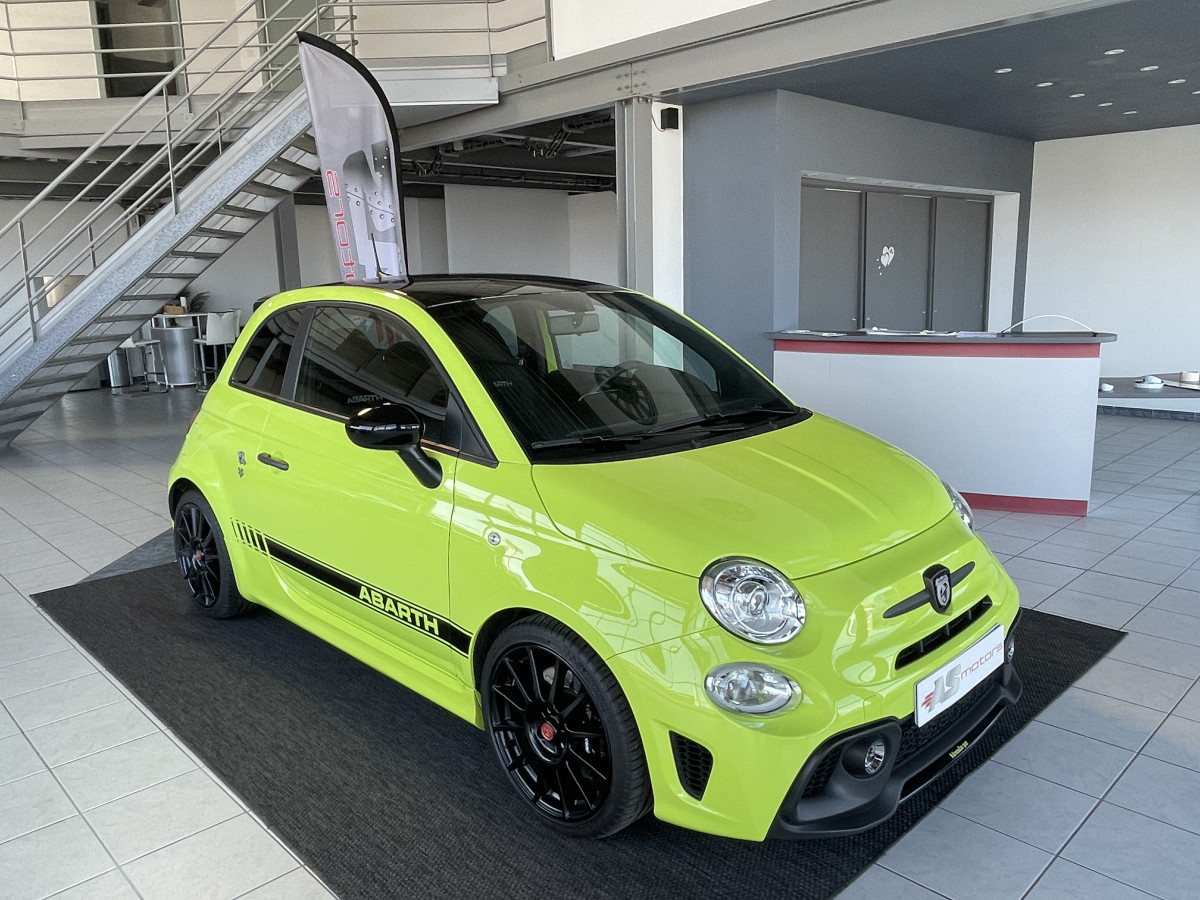 FIAT 500 ABARTH 180 595 COMPETIZIONE XENON BLUETOOTH SABELT ECHAPPEMENT MAGNETI MARELLI ETAT NEUF