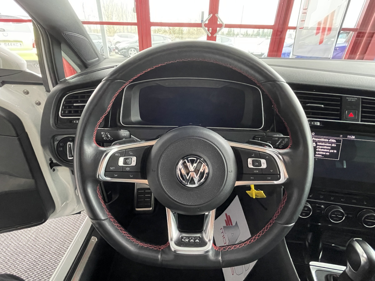 VOLKWAGEN GOLF 7 GTI PERFORMANCE 2,0 TSI 245 DSG7 GPS ACC DCC  FULL LED DIGITAL COCKPIT ETAT NEUF