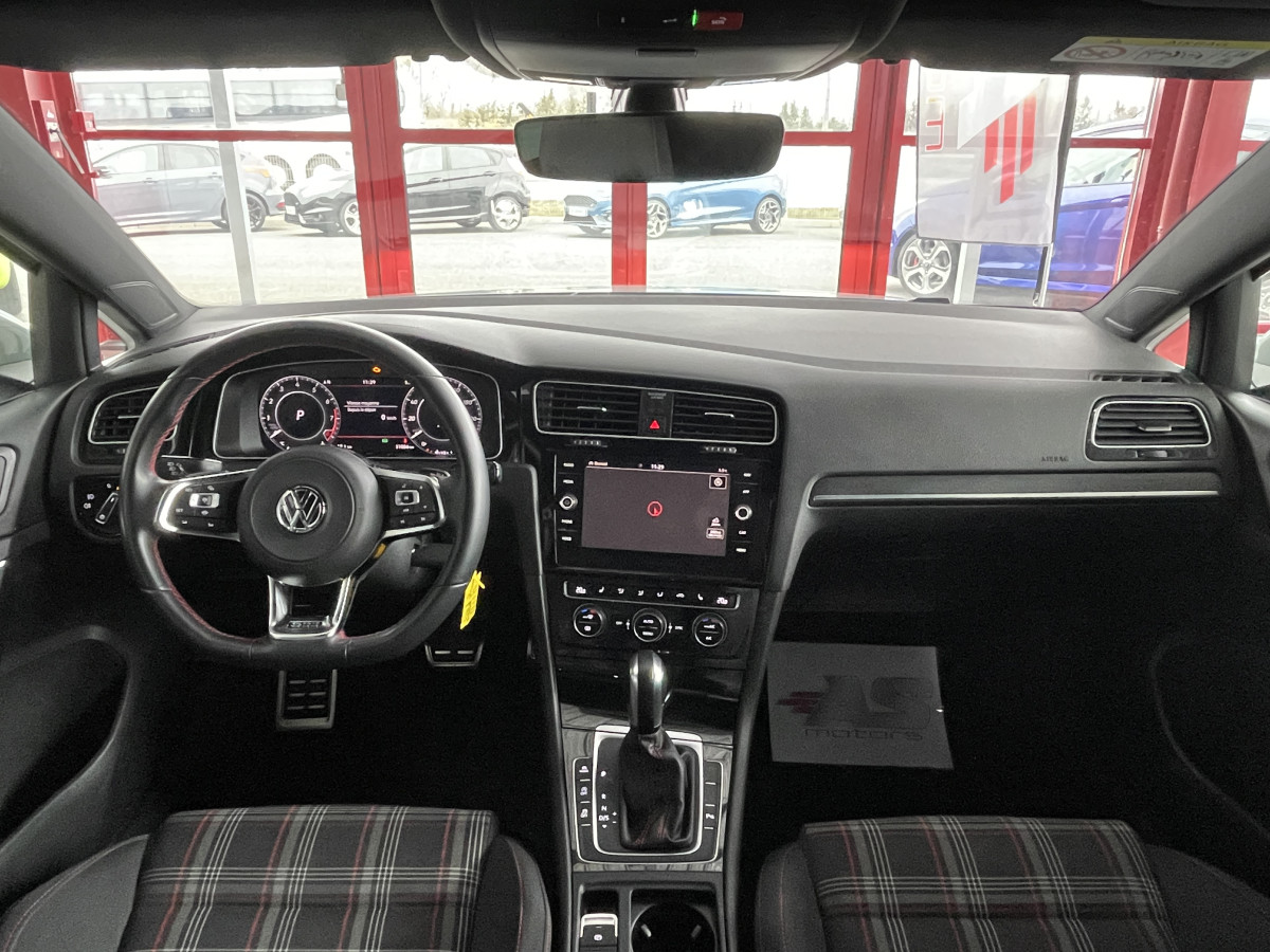 VOLKWAGEN GOLF 7 GTI PERFORMANCE 2,0 TSI 245 DSG7 GPS ACC DCC  FULL LED DIGITAL COCKPIT ETAT NEUF