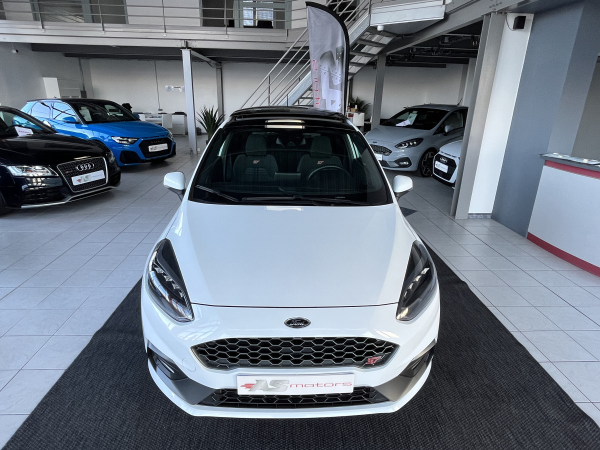 FORD FIESTA ST 1,5 200 PACK PERFORMANCE TOIT PANO  GPS  APPLE CARPLAY FULL LED BLUETOOTH HIFI B&O REGULATEUR