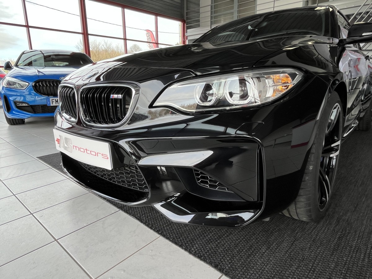 BMW M2 COUPE 3,0 370 DKG7 TOIT PANO GPS CAMERA FULL LED ETAT NEUF