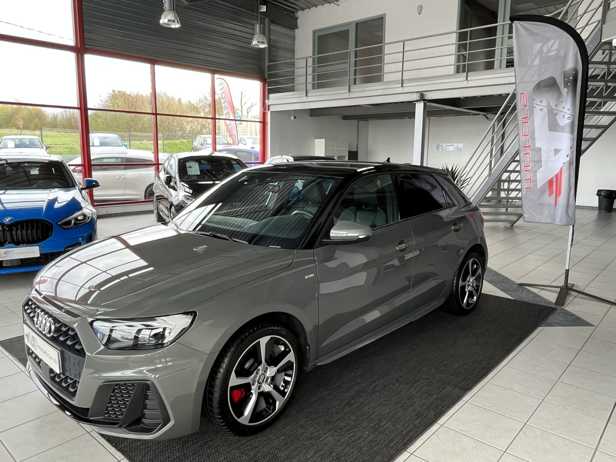 AUDI A1 SPORTBACK  40 TFSI 200  FULL S-LINE DSG6 GPS LIMITEUR DIGITAL COCKPIT DRIVE SELECT BLUETOOTH  ETAT NEUF