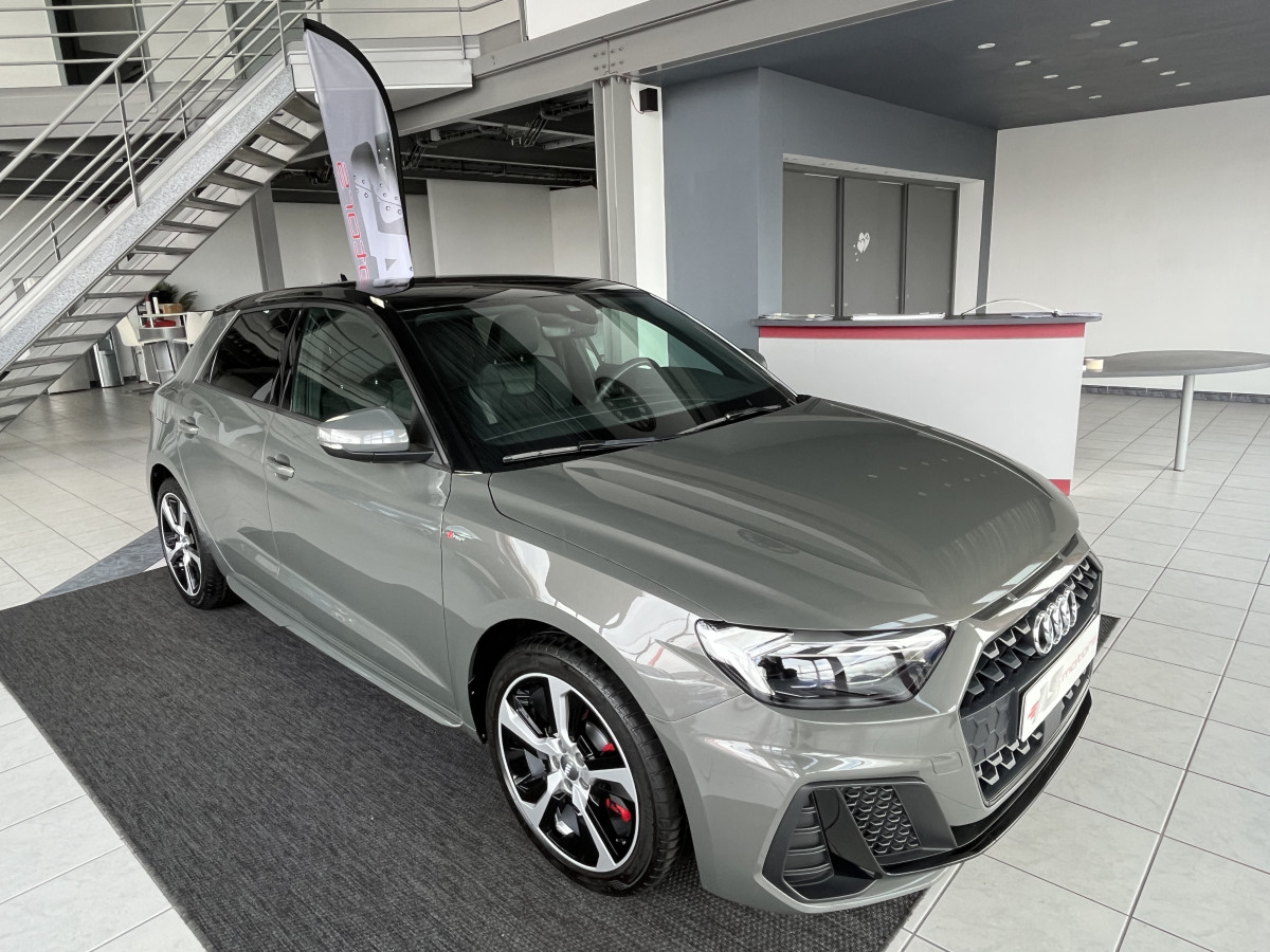 AUDI A1 SPORTBACK  40 TFSI 200  FULL S-LINE DSG6 GPS LIMITEUR DIGITAL COCKPIT DRIVE SELECT BLUETOOTH  ETAT NEUF