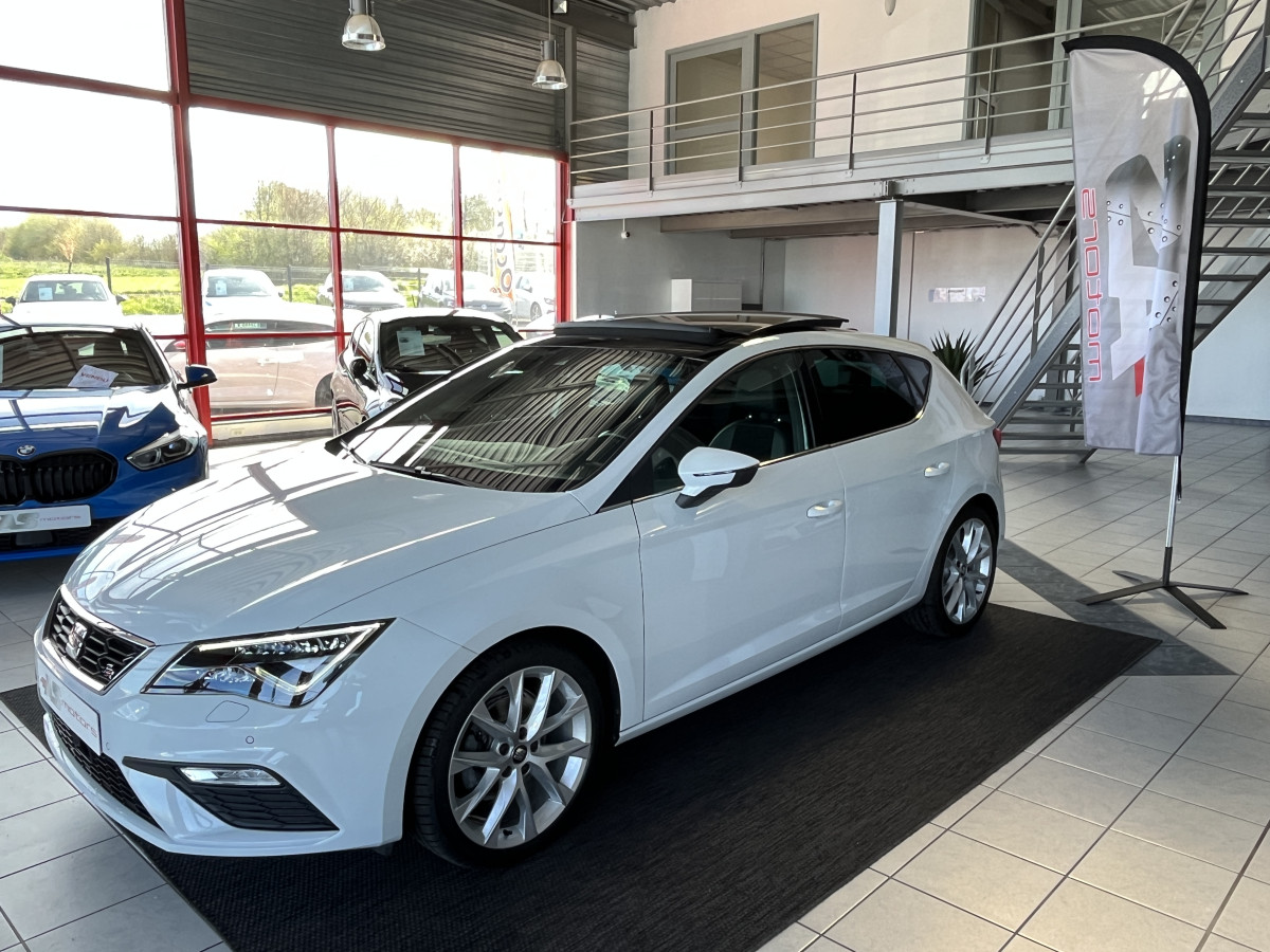 SEAT LEON FR 1,5 TSI 150 TOIT PANO GPS CAMERA ACC SEAT DRIVE PROFILE HIFI BEATS VIRTUAL COCKPIT FULL LED