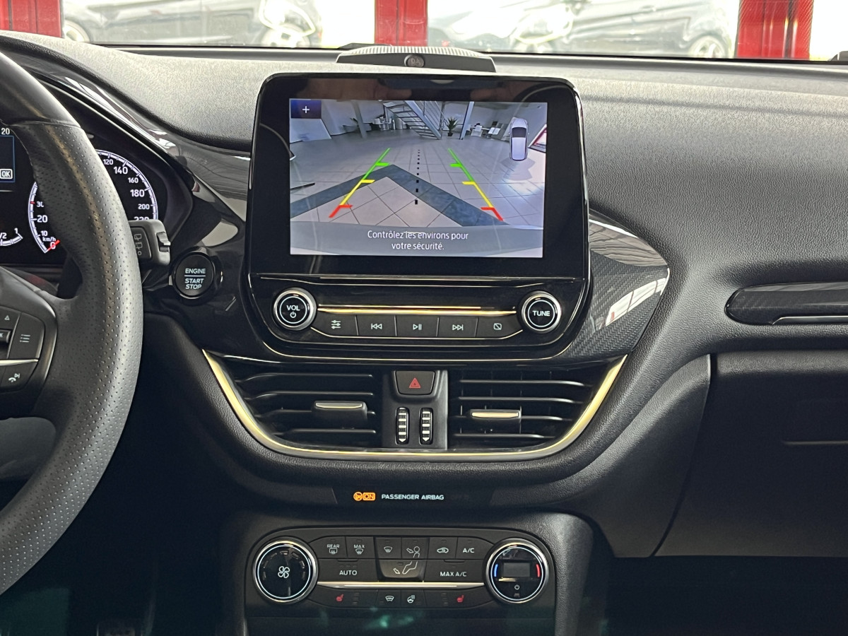 FORD FIESTA ST 1,5 200 TOIT PANO GPS GAMERA REGULATEUR HIFI B&O KEYLESS PACK HIVER APPLE CARPLAY ETAT NEUF