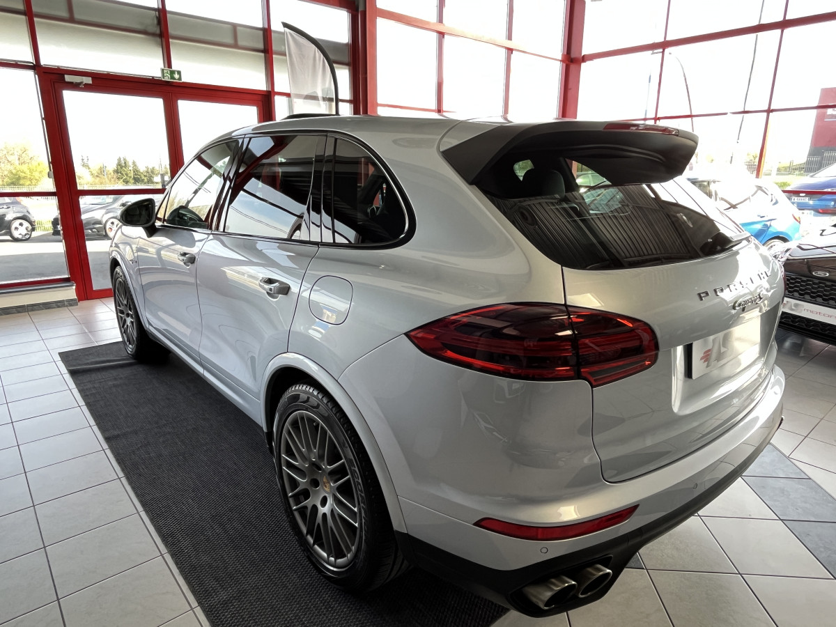 PORSCHE CAYENNE 3,0 V6 416 S E-HYBRID PLATINUM EDITION GPS CAMERA 360 TOIT OUVRANT PASM PACK CHRONO SPORT KEYLESS HIFI BOSE