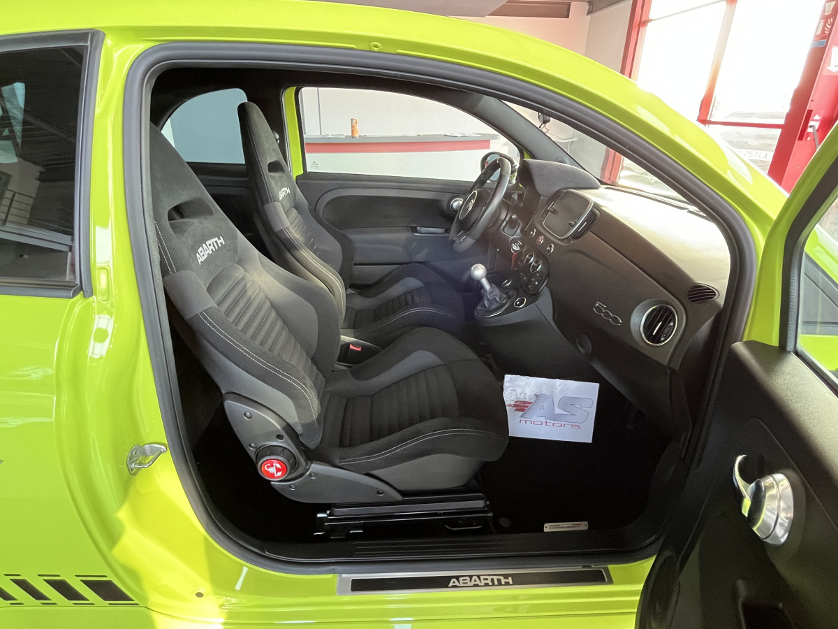 FIAT 500 ABARTH 180 595 COMPETIZIONE GPS BLUETOOTH HIFI BEATS SIEGES SABELT