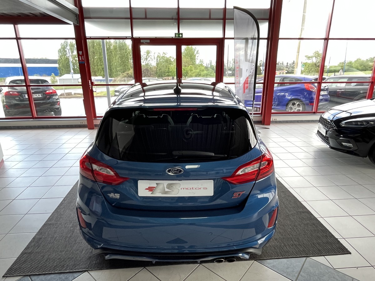 FORD FIESTA ST 1,5 200  PACK PERF TOIT PANO GPS  CAMERA APPLE CARPLAY FULL LED BLUETOOTH HIFI B&O REGULATEUR FULL OPTIONS