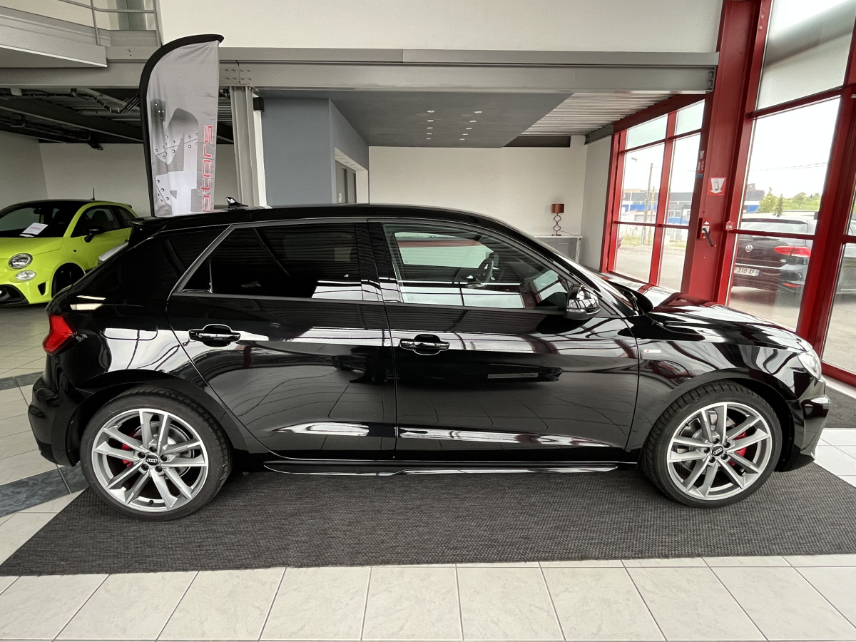 AUDI A1 SPORTBACK  40 TFSI 200  FULL S-LINE DSG6 GPS REGULATEUR KEYLESS DRIVE SELECT APPLE CAR PLAY DIGITAL COCKPIT  BLUETOOTH  ETAT NEUF