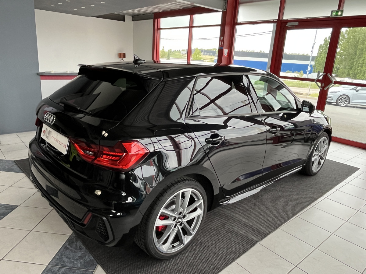 AUDI A1 SPORTBACK  40 TFSI 200  FULL S-LINE DSG6 GPS REGULATEUR KEYLESS DRIVE SELECT APPLE CAR PLAY DIGITAL COCKPIT  BLUETOOTH  ETAT NEUF