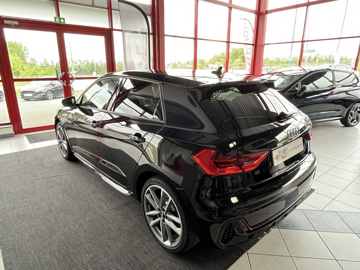 AUDI A1 SPORTBACK  40 TFSI 200  FULL S-LINE DSG6 GPS REGULATEUR KEYLESS DRIVE SELECT APPLE CAR PLAY DIGITAL COCKPIT  BLUETOOTH  ETAT NEUF