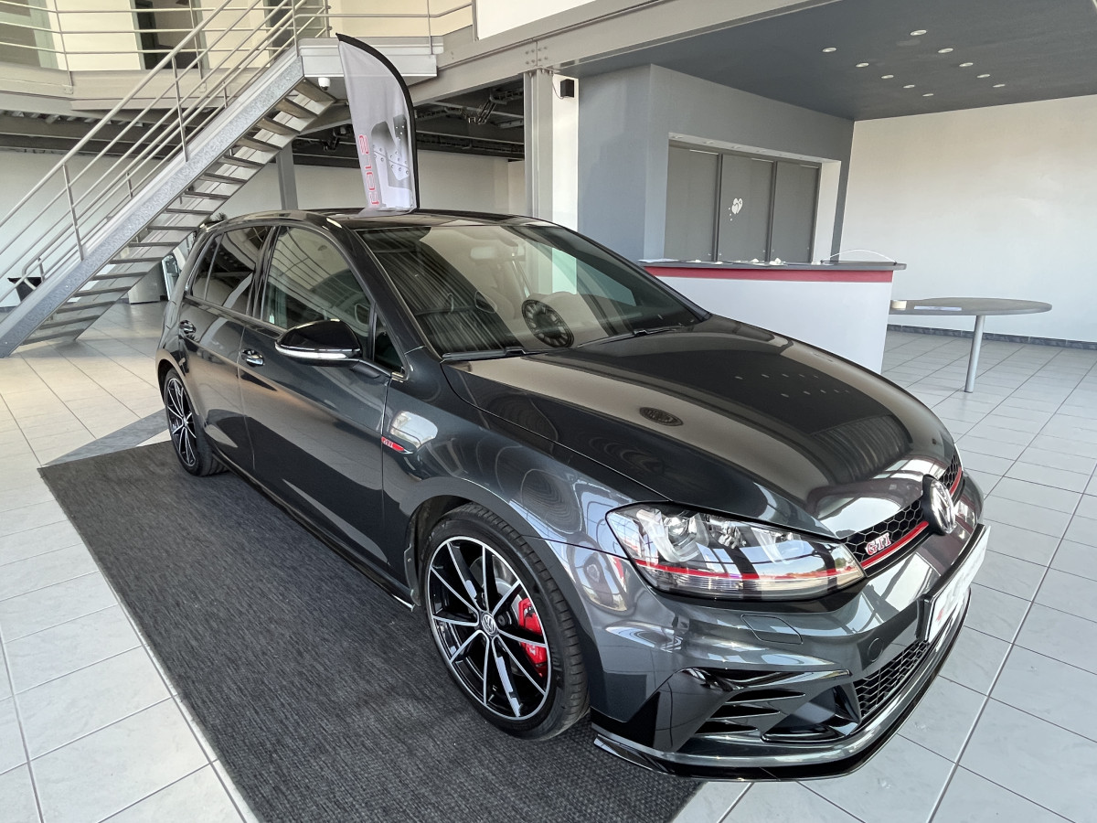 VOLKSWAGEN GOLF 7 CLUBSPORT 2,0 TSI 265 GPS SIEGES PACK RACING  PARK PILOT BI-XENON PACK HIVER  EXCELLENT ETAT