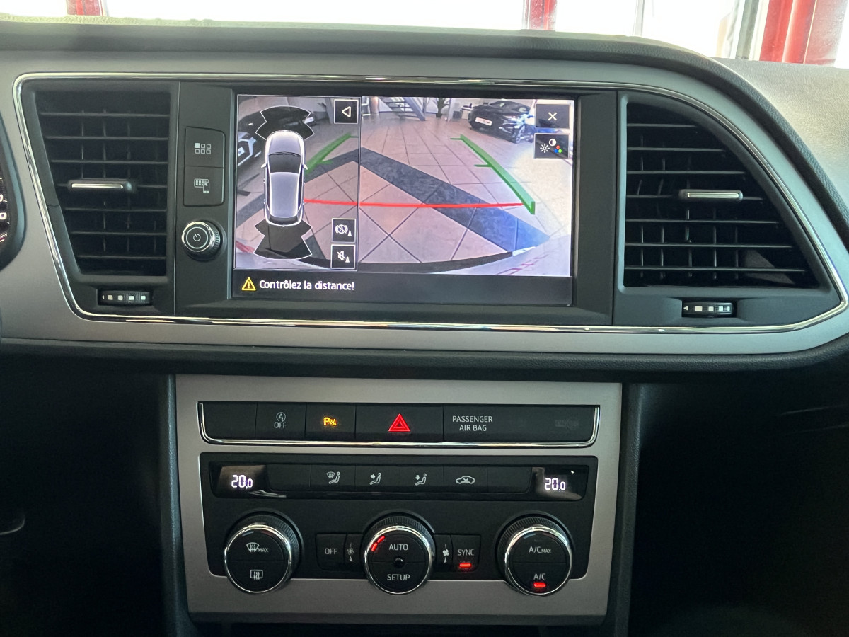 SEAT LEON XCELLENCE 1,5 TSI 150 DSG7 TOIT PANO GPS CAMERA  REGULATEUR DIGITAL COCKPIT KEYLESS CARPLAY EXCELLENT ETAT