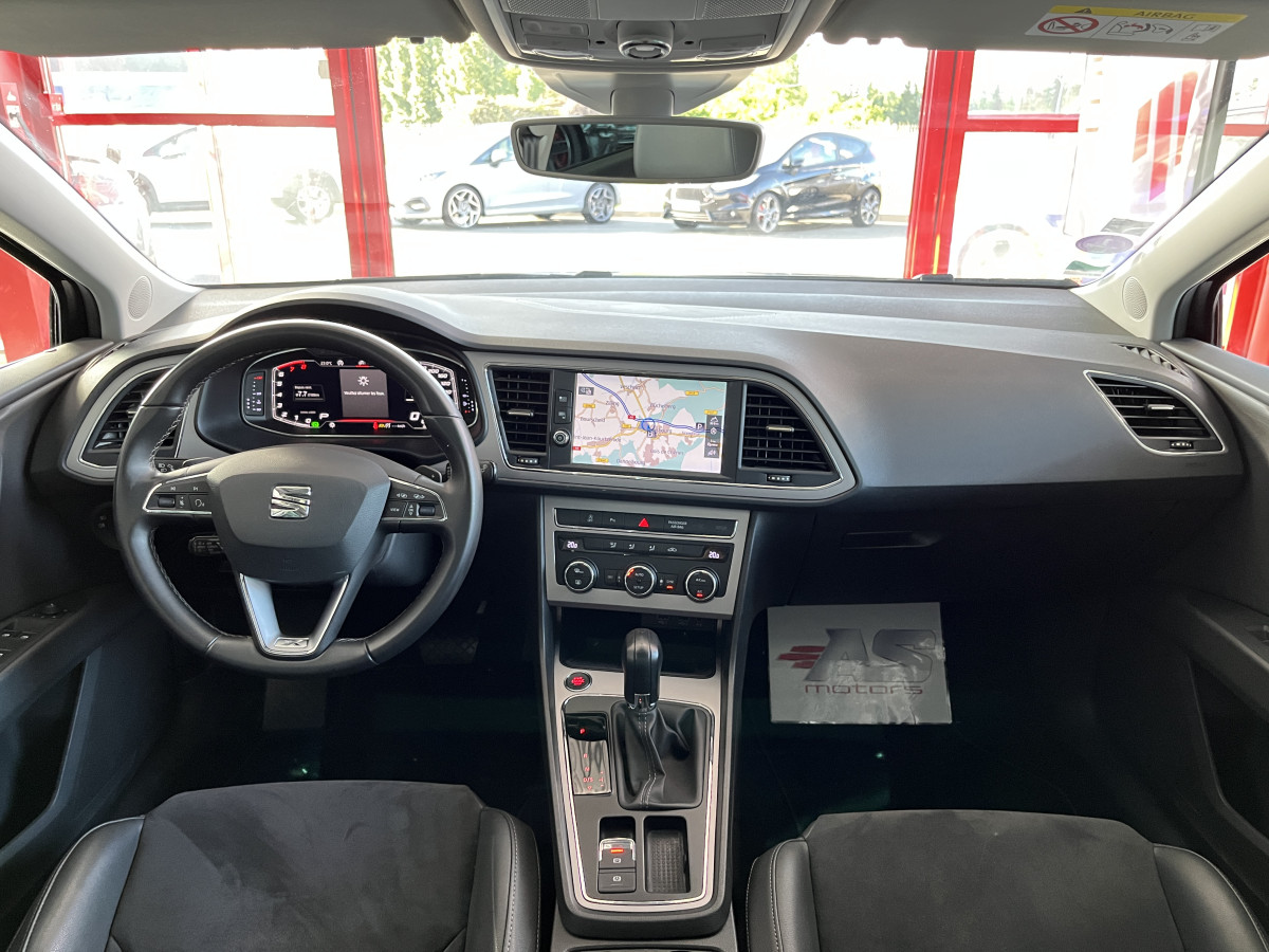 SEAT LEON XCELLENCE 1,5 TSI 150 DSG7 TOIT PANO GPS CAMERA  REGULATEUR DIGITAL COCKPIT KEYLESS CARPLAY EXCELLENT ETAT